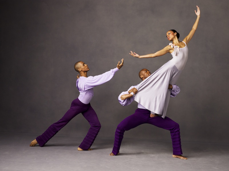 Alvin Ailey American Dance Theater in Memoria